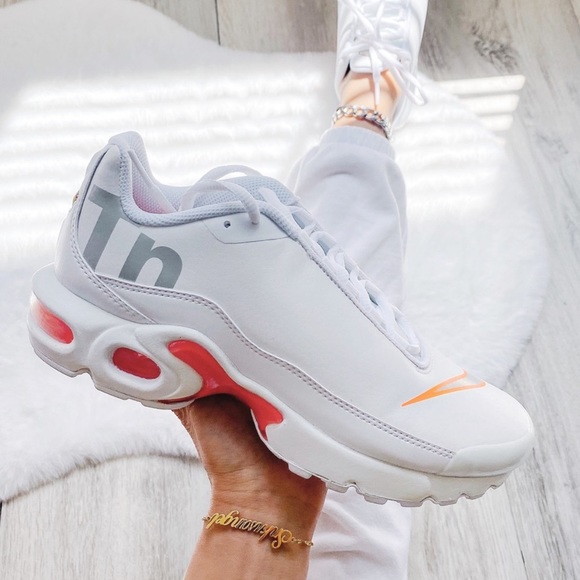 Nike Shoes - Nike air max plus sneaker